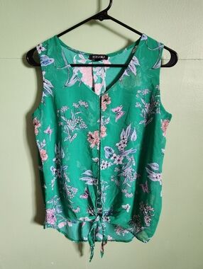 Roz & Ali Green Floral Tie-Front Sleeveless Blouse